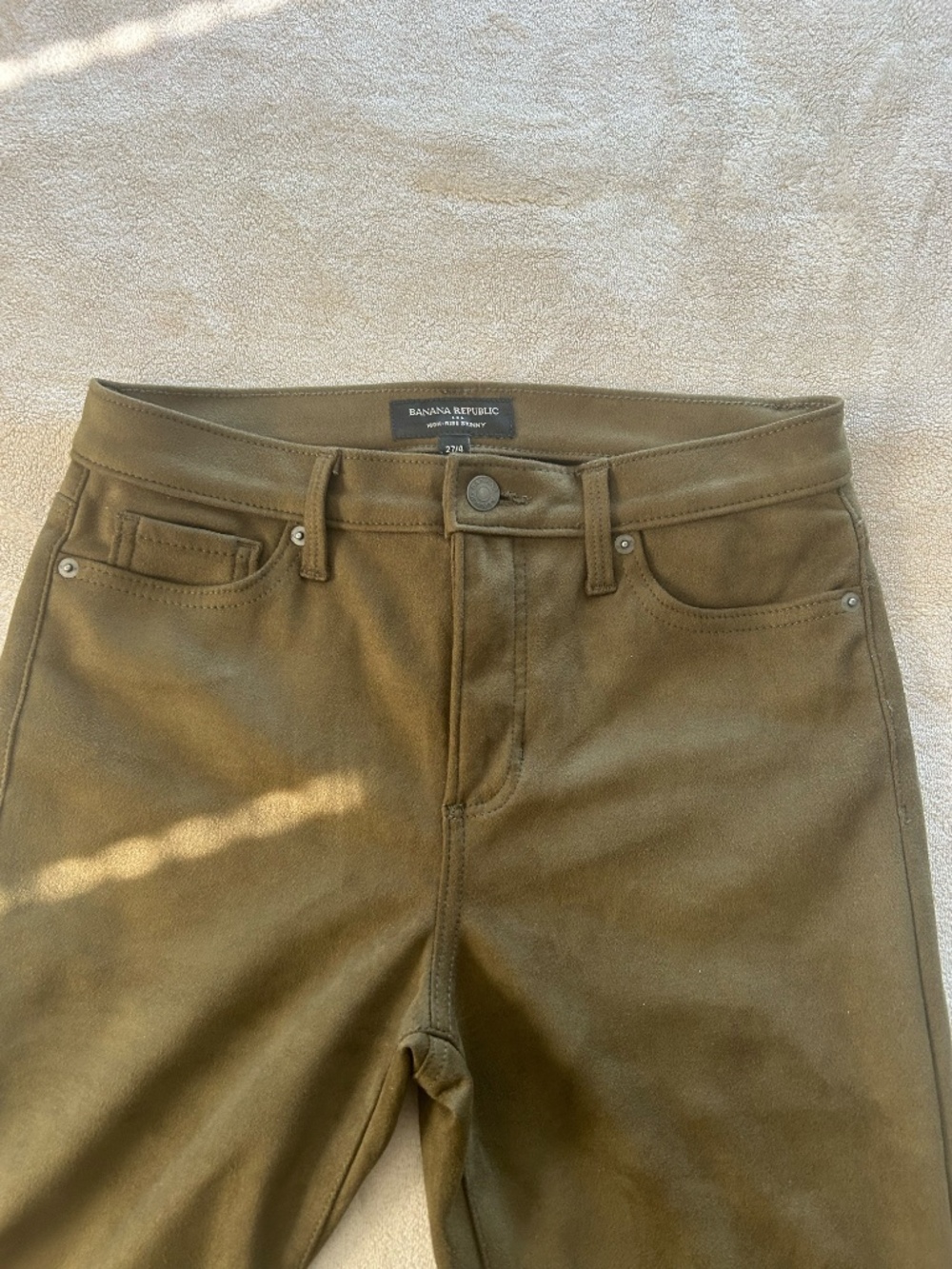 Banana Republic Olive Green Faux Suede Skinny Pants Size 4 / 27